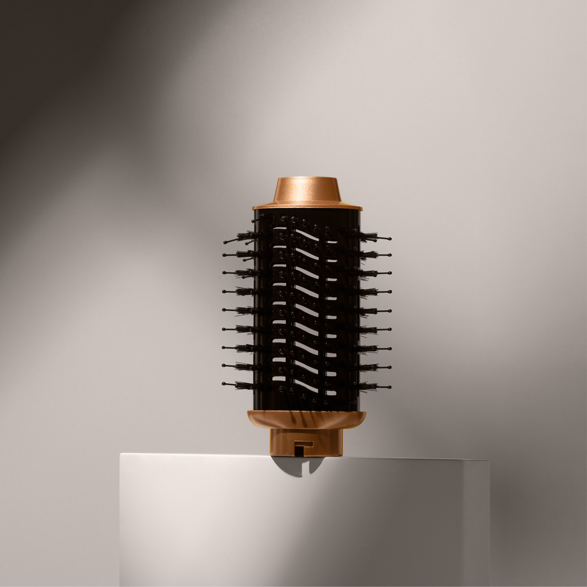 Whipl™ - Blowout Brush