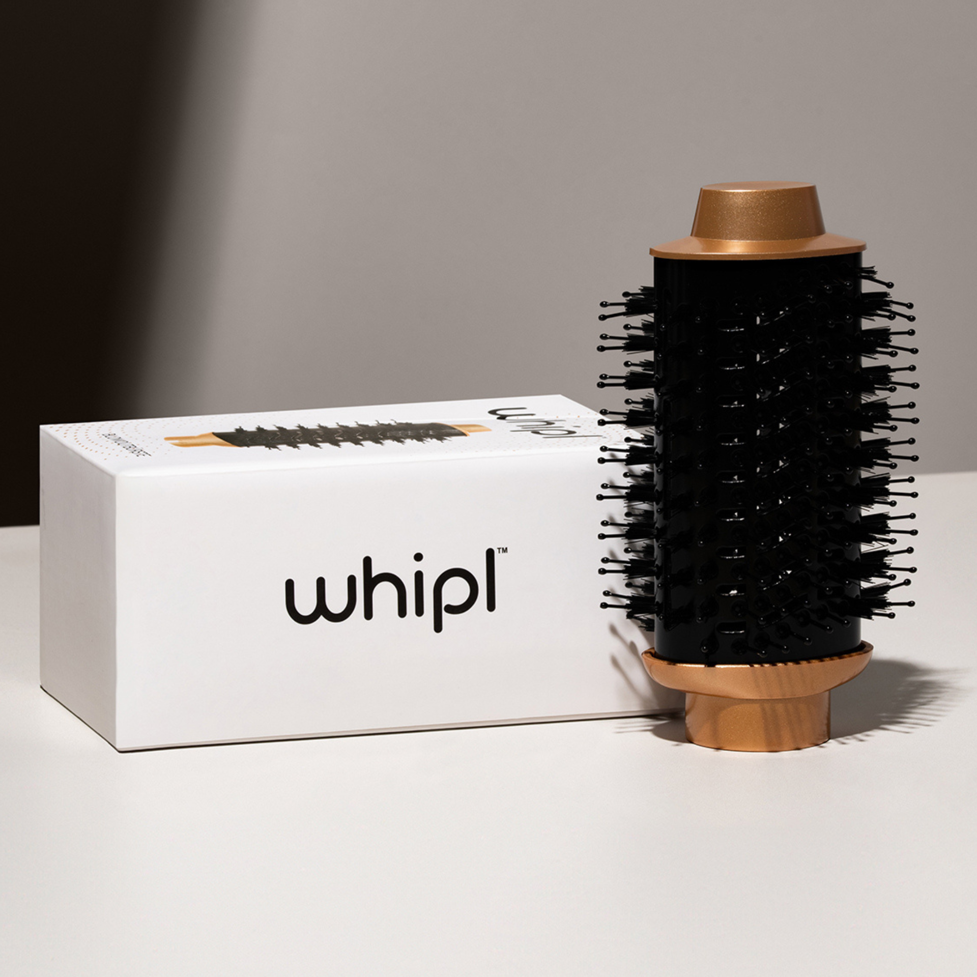 Whipl™ - Blowout Brush