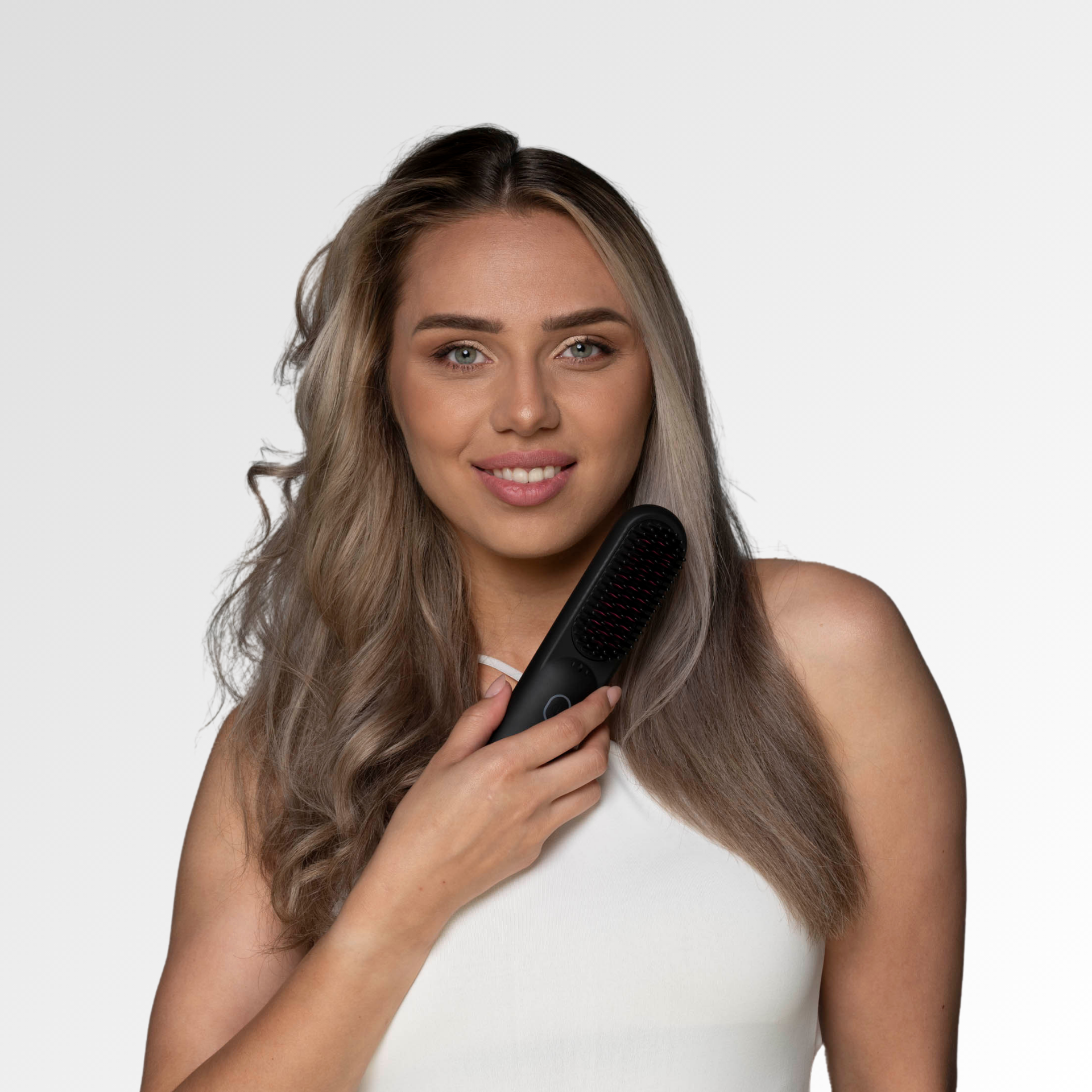 Whipl™ Go! - portable straightening brush