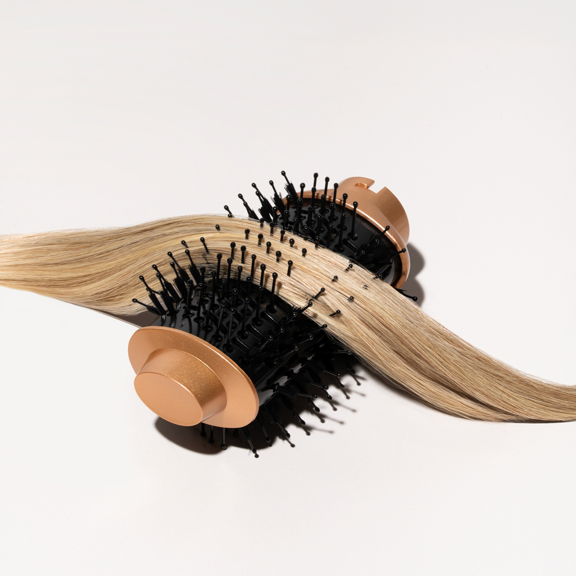 Whipl™ - Blowout Brush