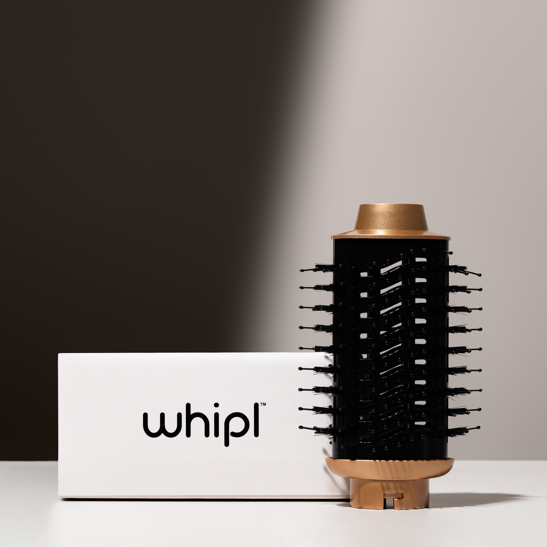 Whipl™ - Blowout Brush