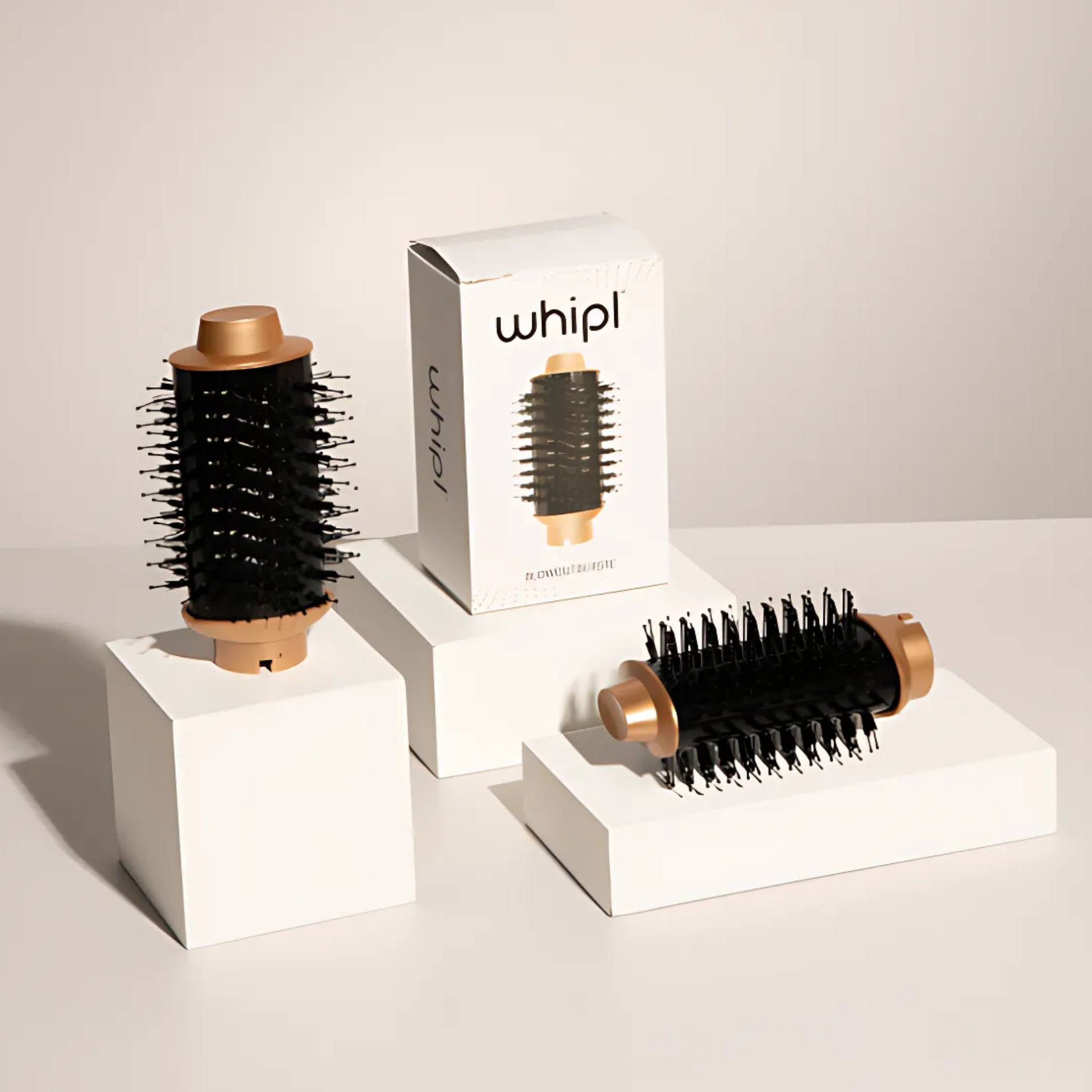 Whipl™ - Blowout Brush